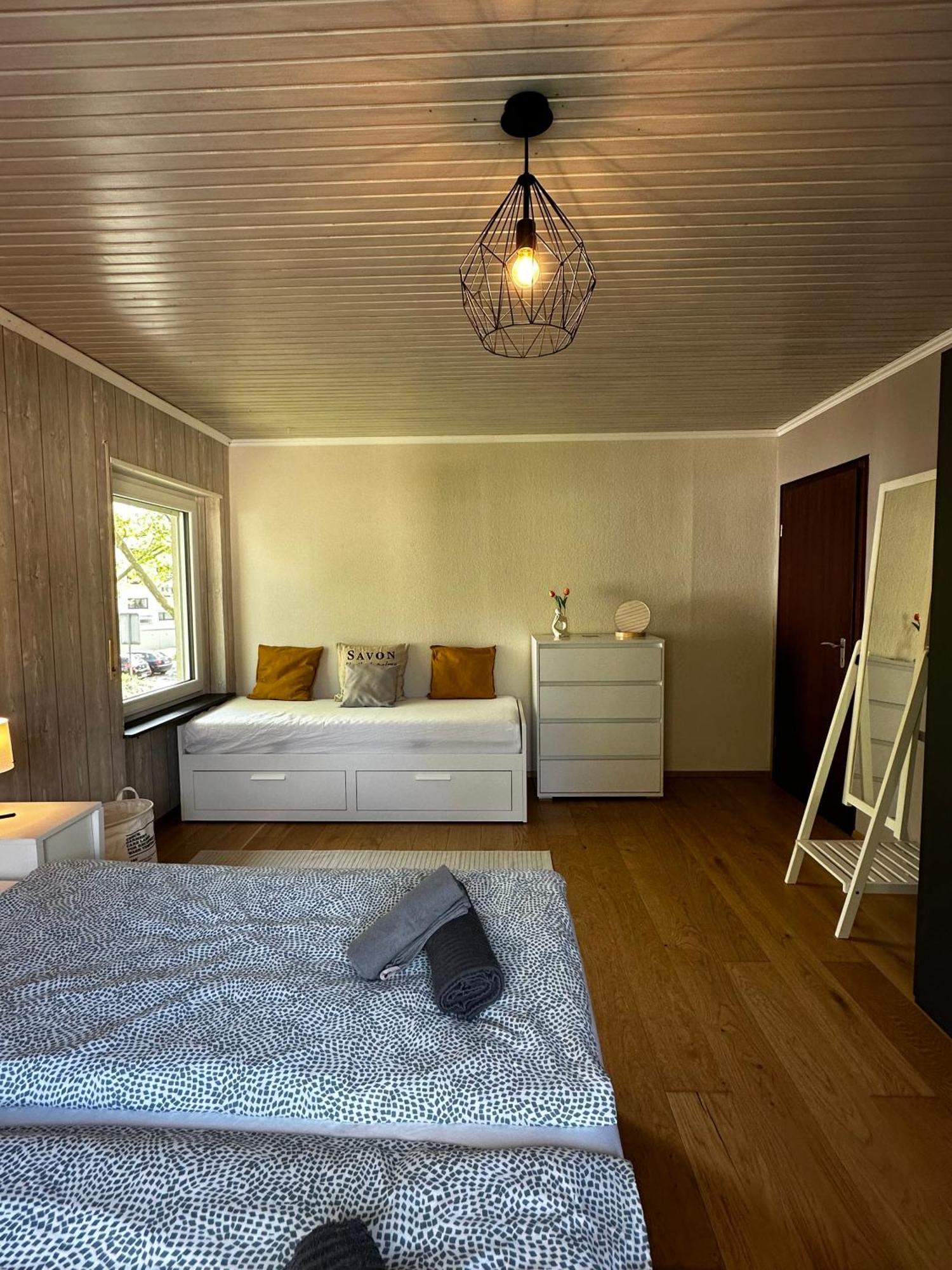 Gemuetliche Wohnung Карлсруе Екстер'єр фото